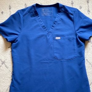 Figs Winning Blue Catarina One-Pocket Scrub Top
